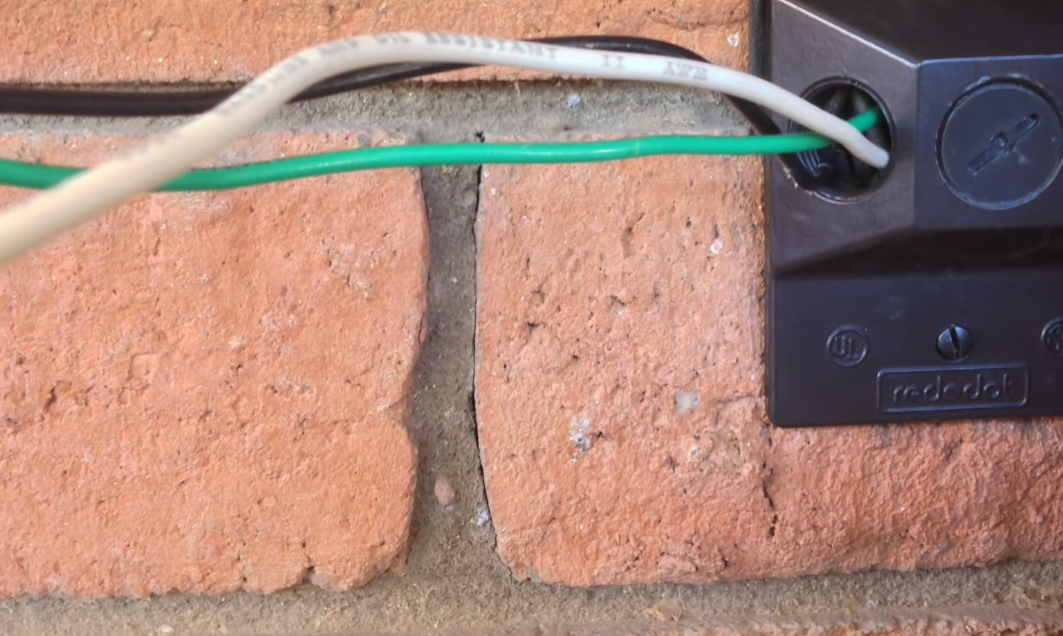 How to Extend an Electrical Outlet? ElectronicsHacks