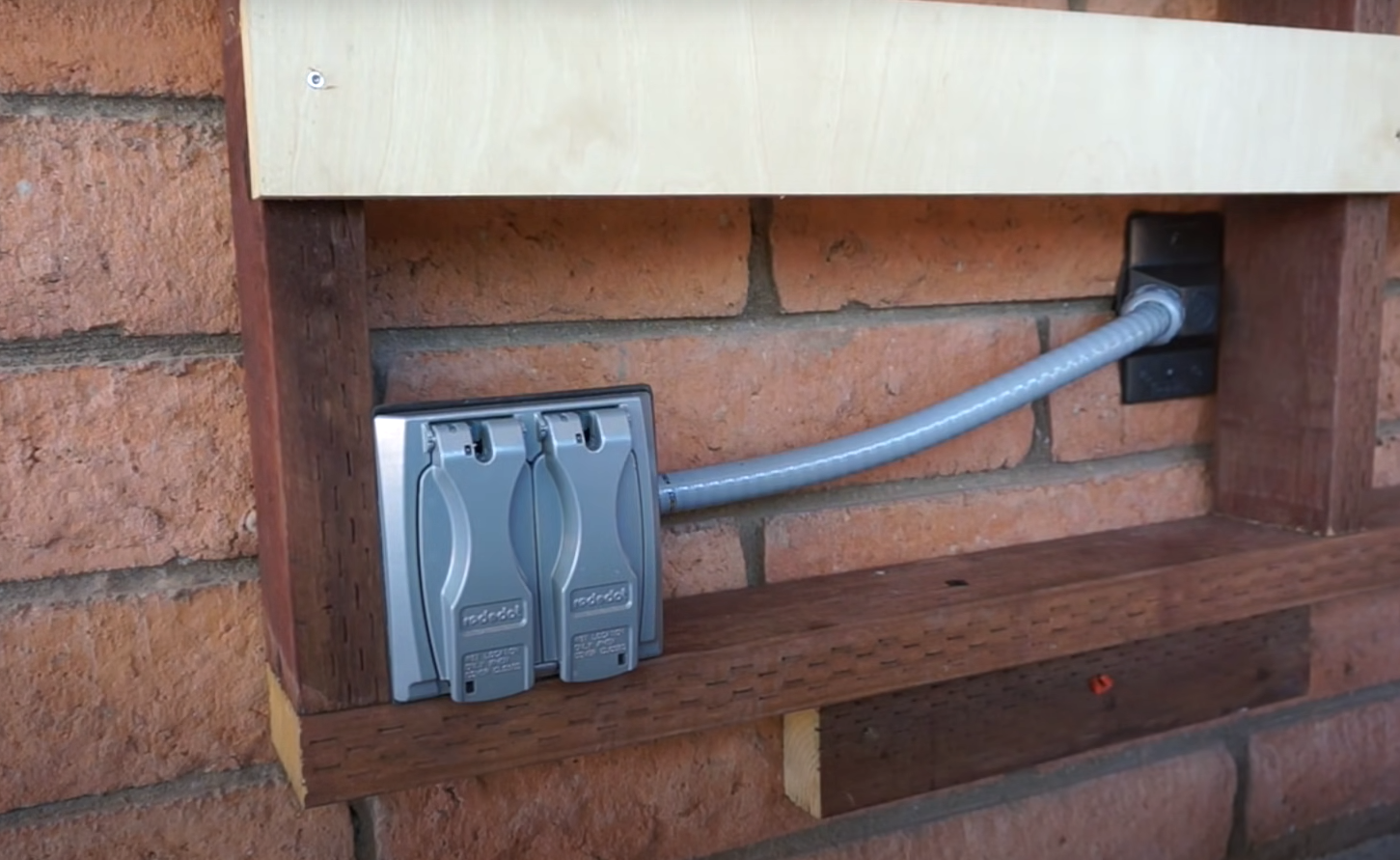 How to Extend an Electrical Outlet? ElectronicsHacks