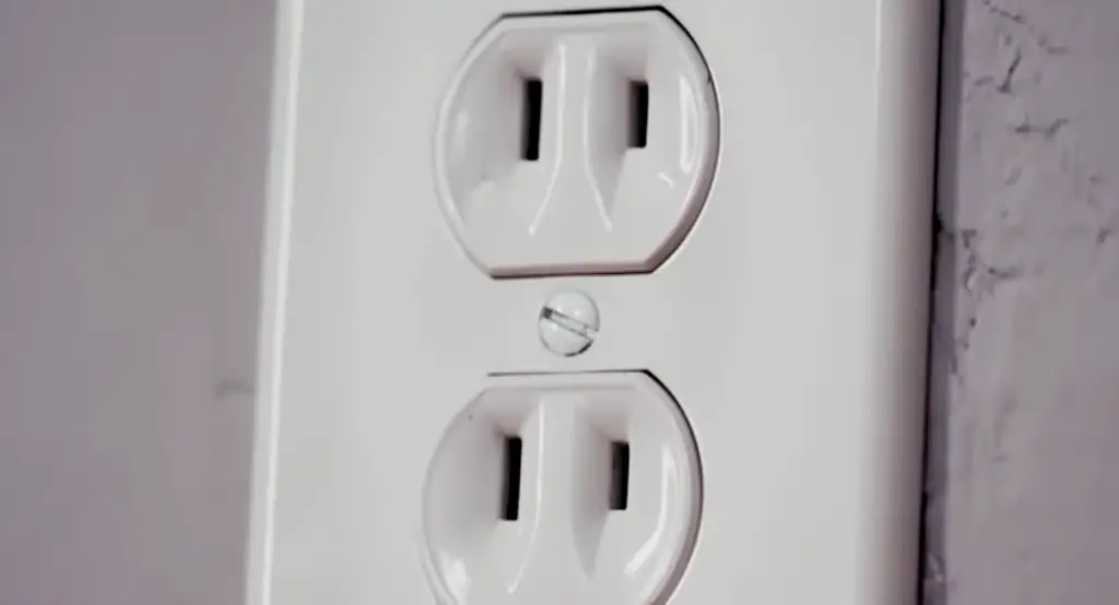 Reasons a Wall Outlet Might Make a Buzzing Noise