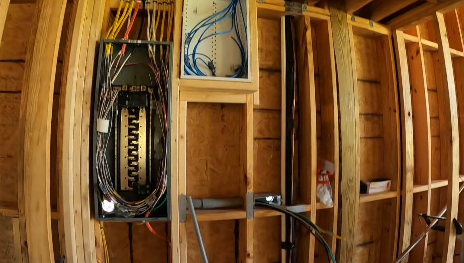 How to Run Wire From Meter to Breaker Box? ElectronicsHacks