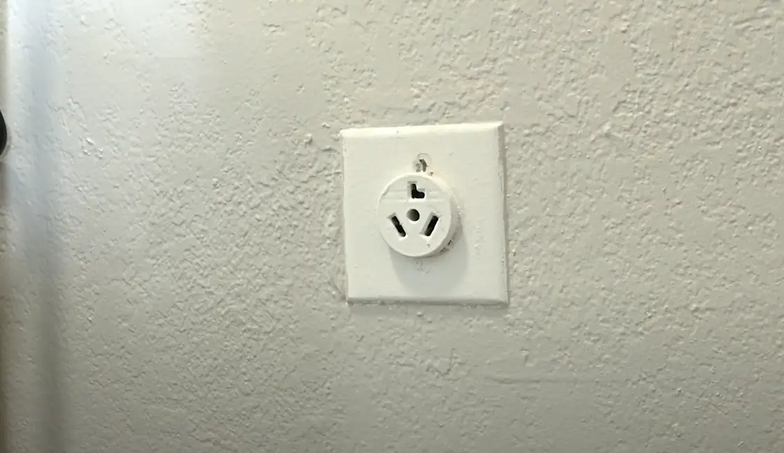 How to Wire a 3Prong Dryer Outlet With 4 Wires? ElectronicsHacks