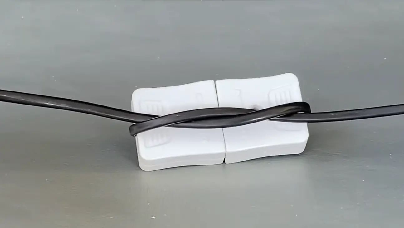 How to Wire a Light Fixture With Two Black Wires? ElectronicsHacks