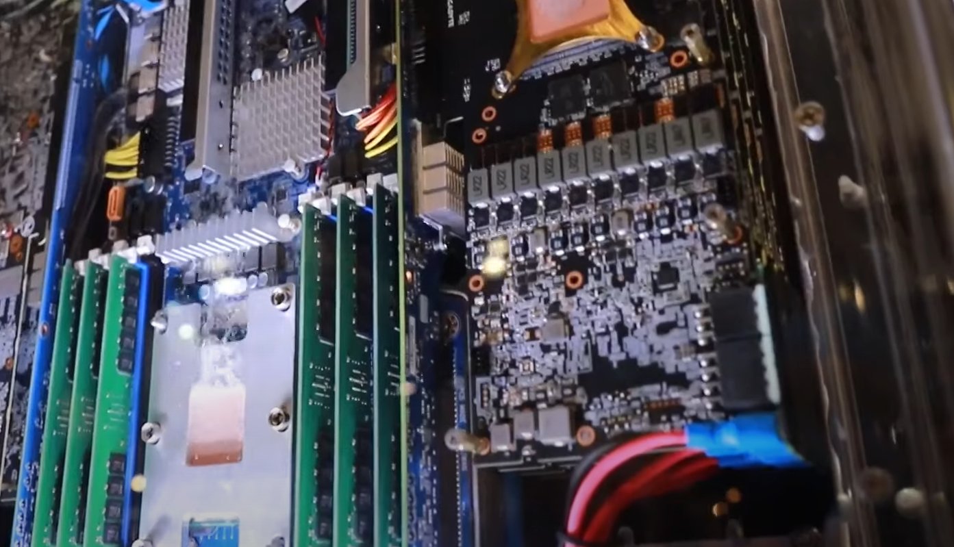 Is Mineral Oil Conductive? ElectronicsHacks