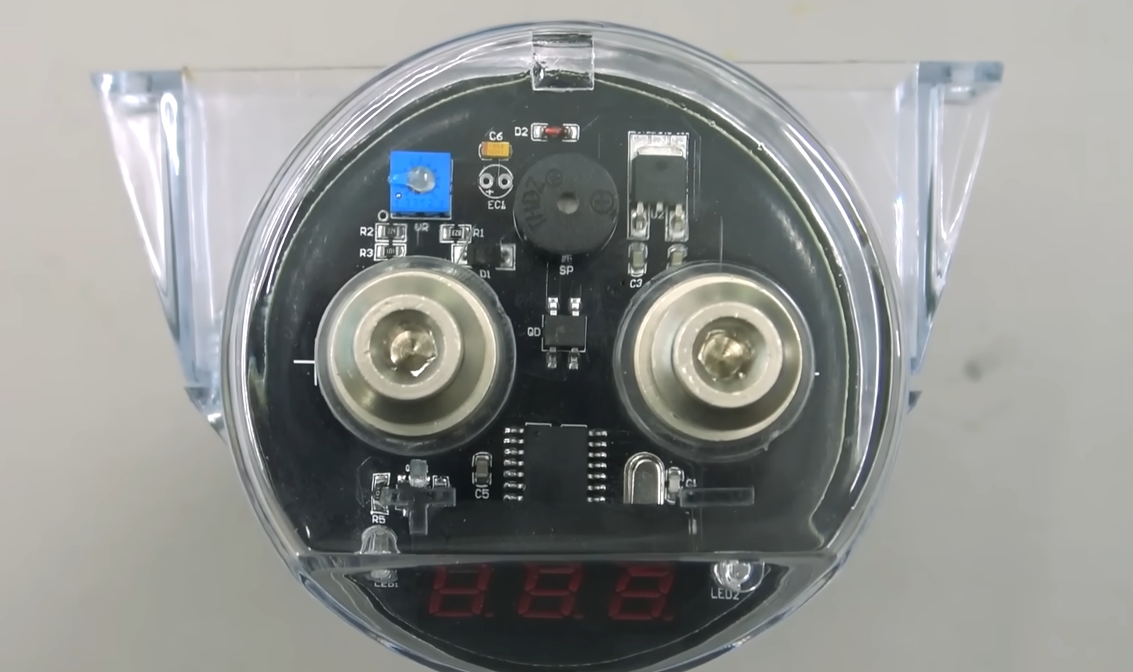 Symptoms of a Bad Car Audio Capacitor ElectronicsHacks