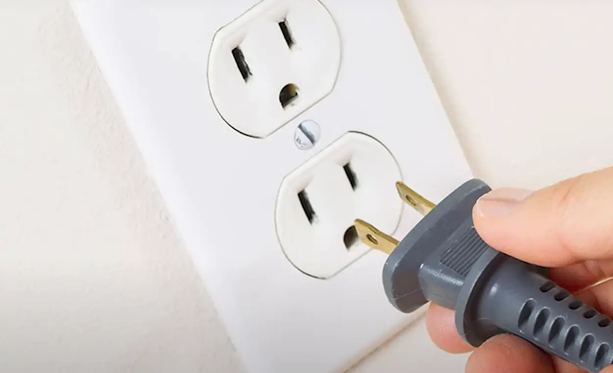 Why would an electrical outlet stop working electronicshacks