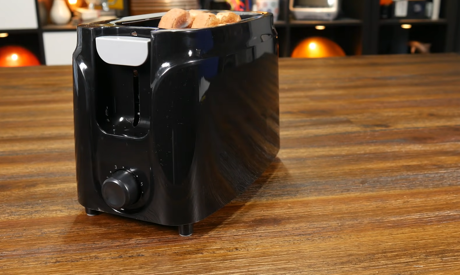 How Does a Fuse Protect a Toaster? ElectronicsHacks