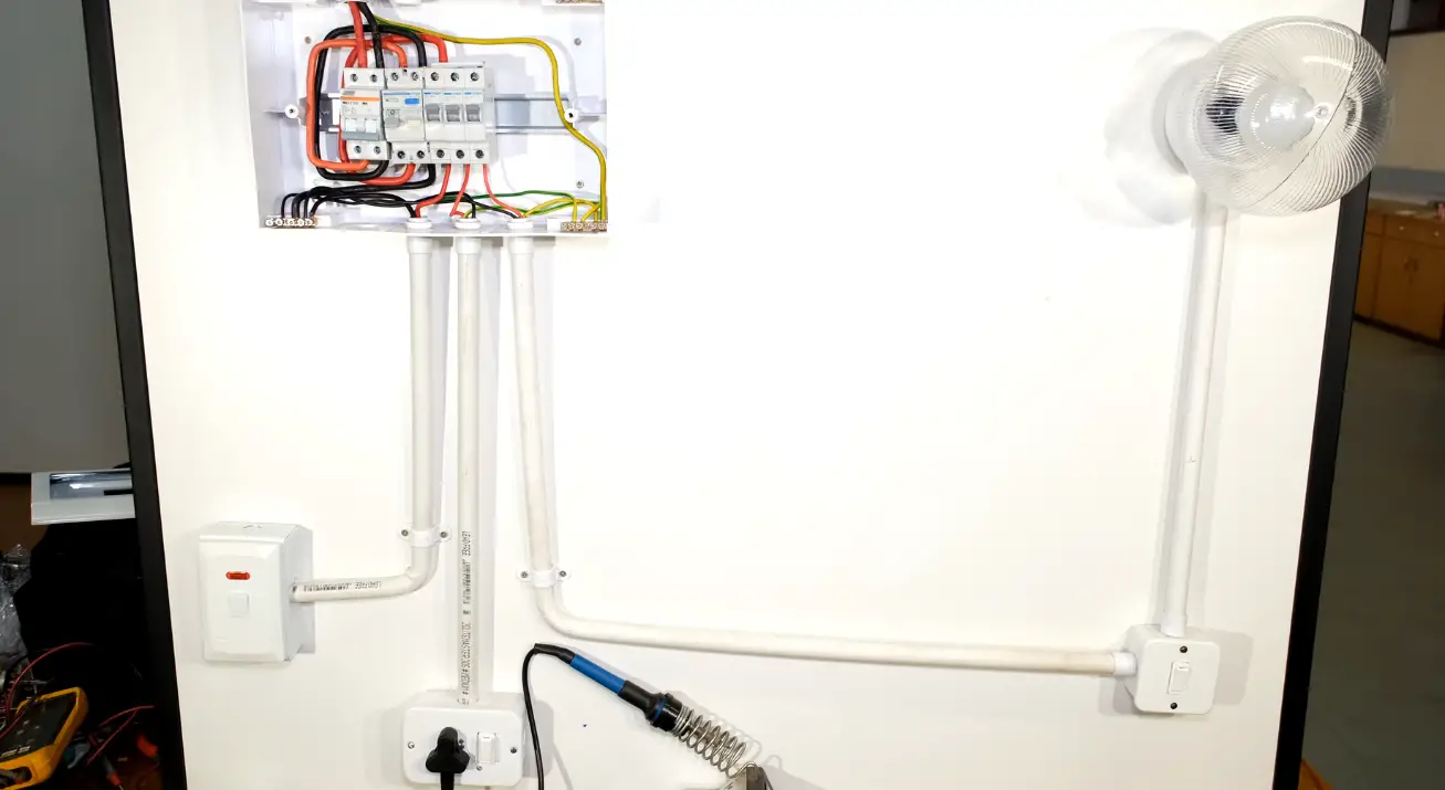 How to an Electrician in Idaho? ElectronicsHacks