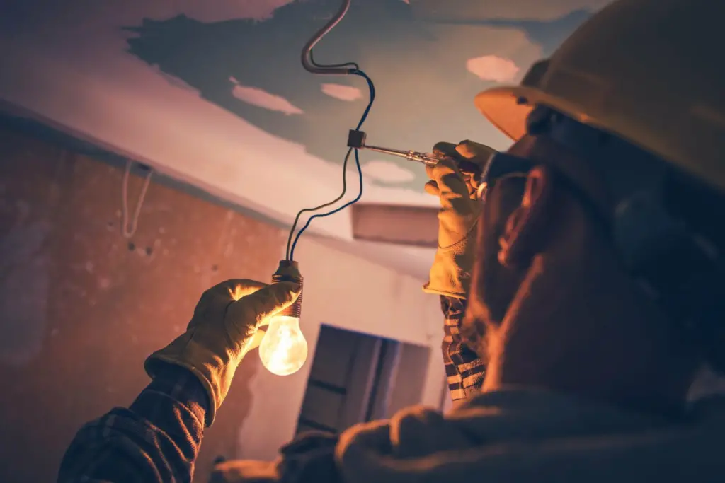 Benefits of Working as an Electrician in Virginia