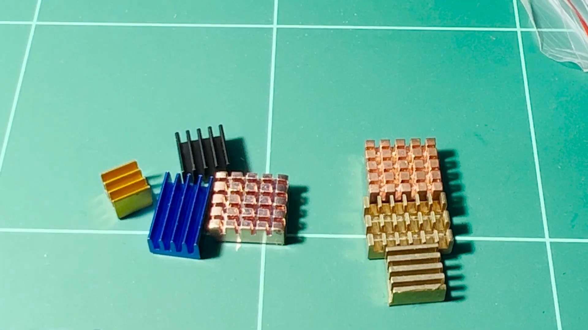 How to Install Heatsink on Raspberry Pi 3? ElectronicsHacks