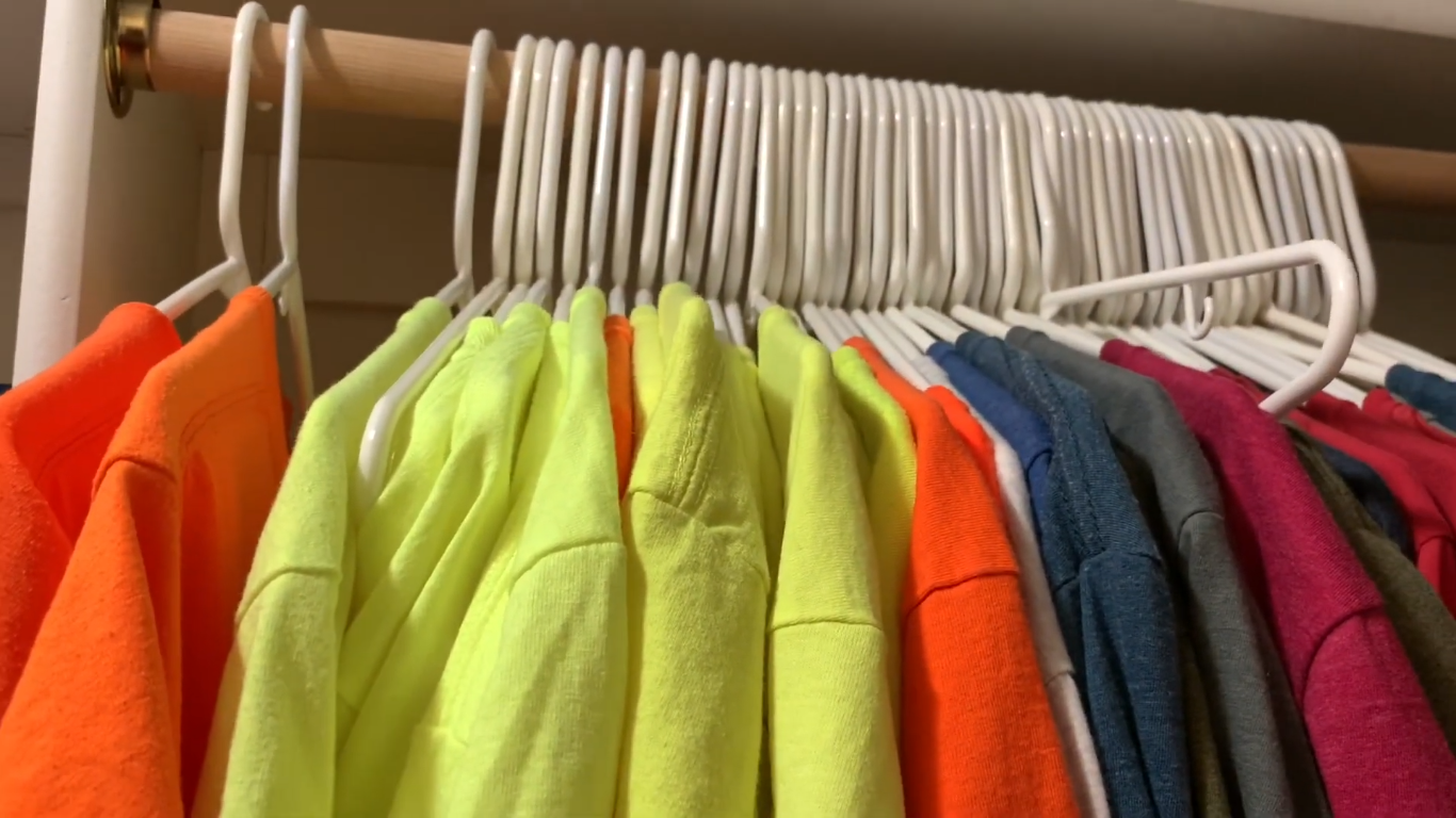 What Do Electricians Wear? ElectronicsHacks