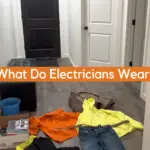 What Do Electricians Wear?