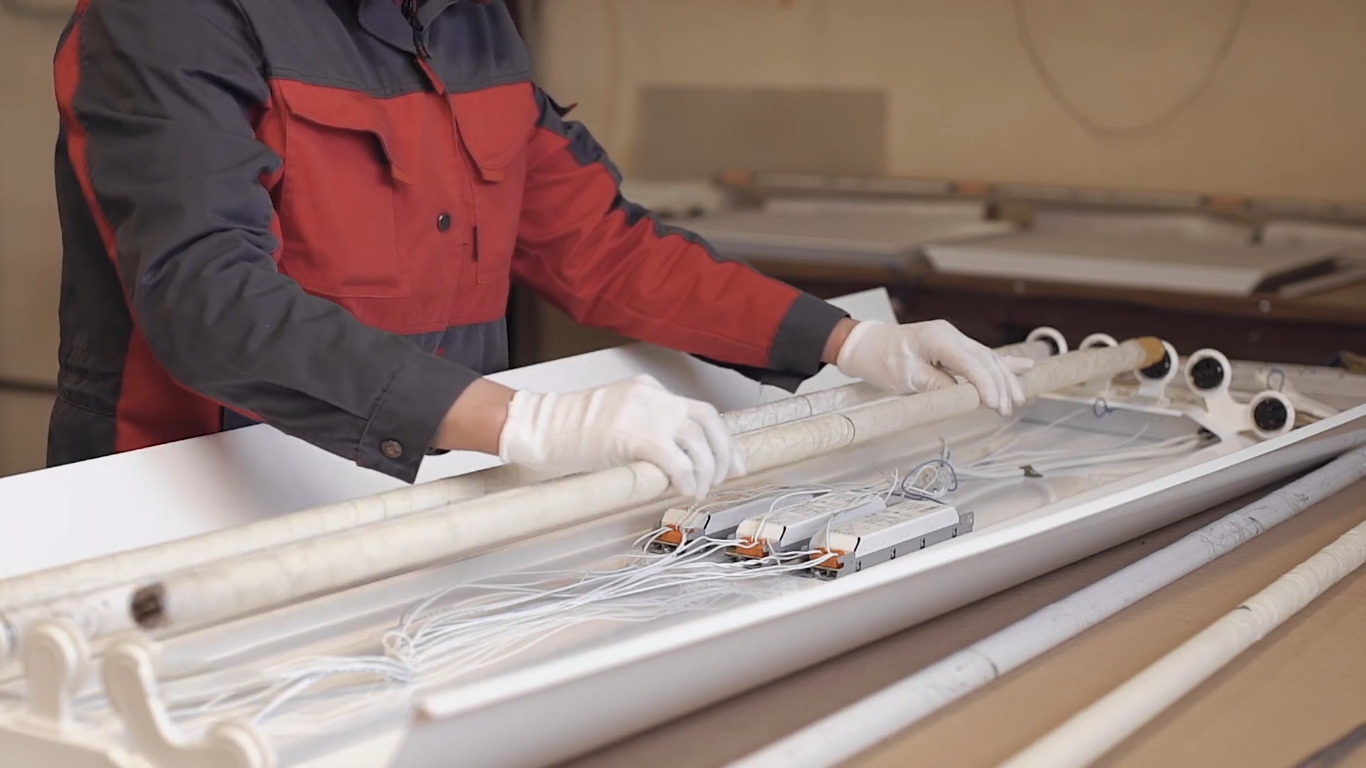 What Is an Electrical Ballast? ElectronicsHacks