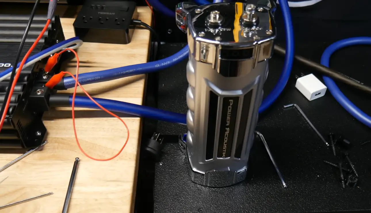 What Size Capacitor for 2000 Watt Amp? ElectronicsHacks