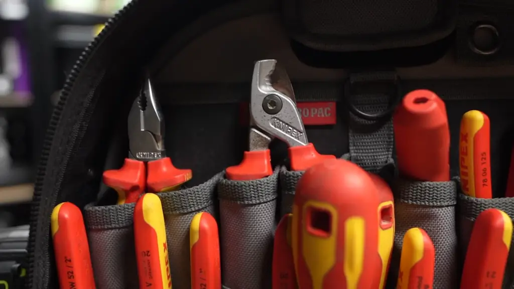 Job Opportunities for Electricians in Colorado