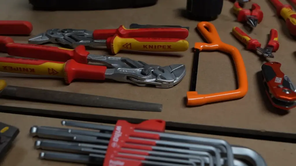 Finding Employment as an Electrician in Michigan