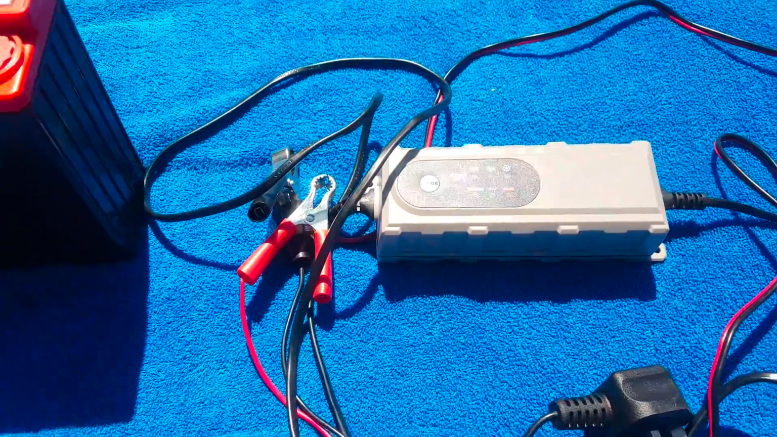 How to Charge Dry Cell Batteries? ElectronicsHacks