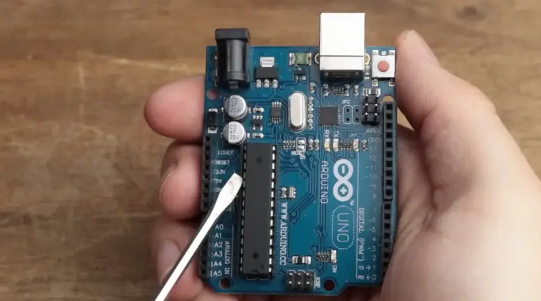 String in Arduino: Everything You Should Know - ElectronicsHacks